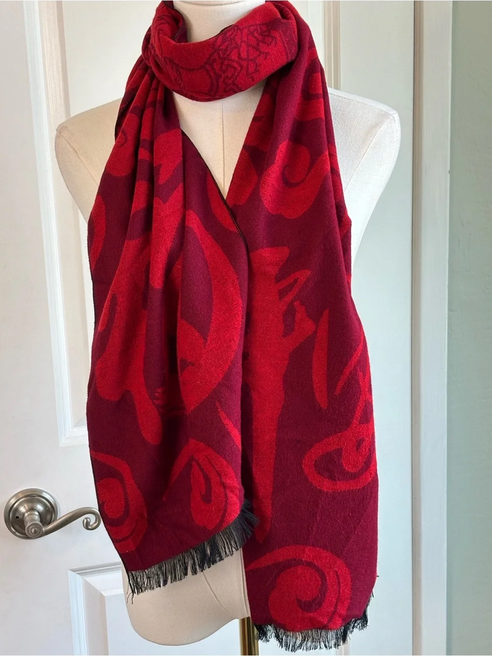 Bundle 2/$30! Cozy Red Burgundy Fringed Scarf Jacquard EUC